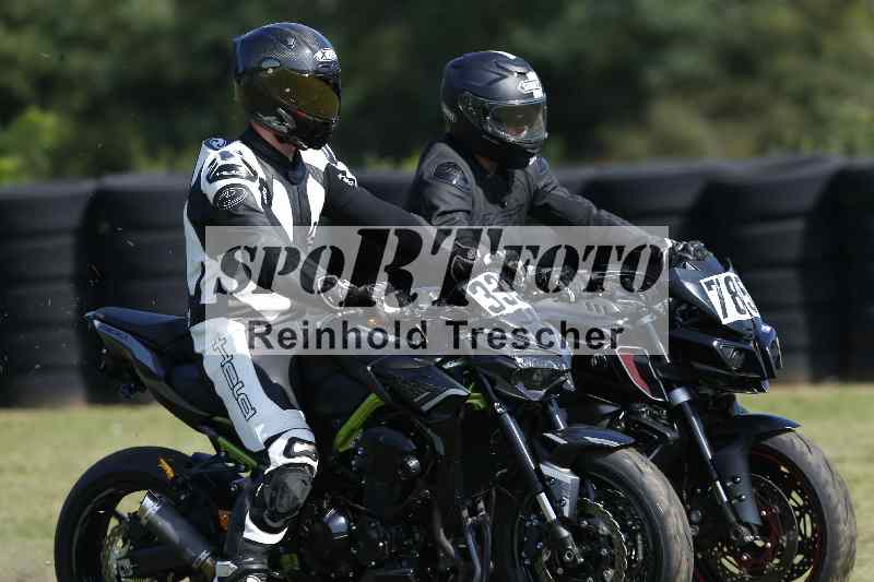 /44 09.08.2025 Plüss Moto Sport ADR/Freies Fahren/785